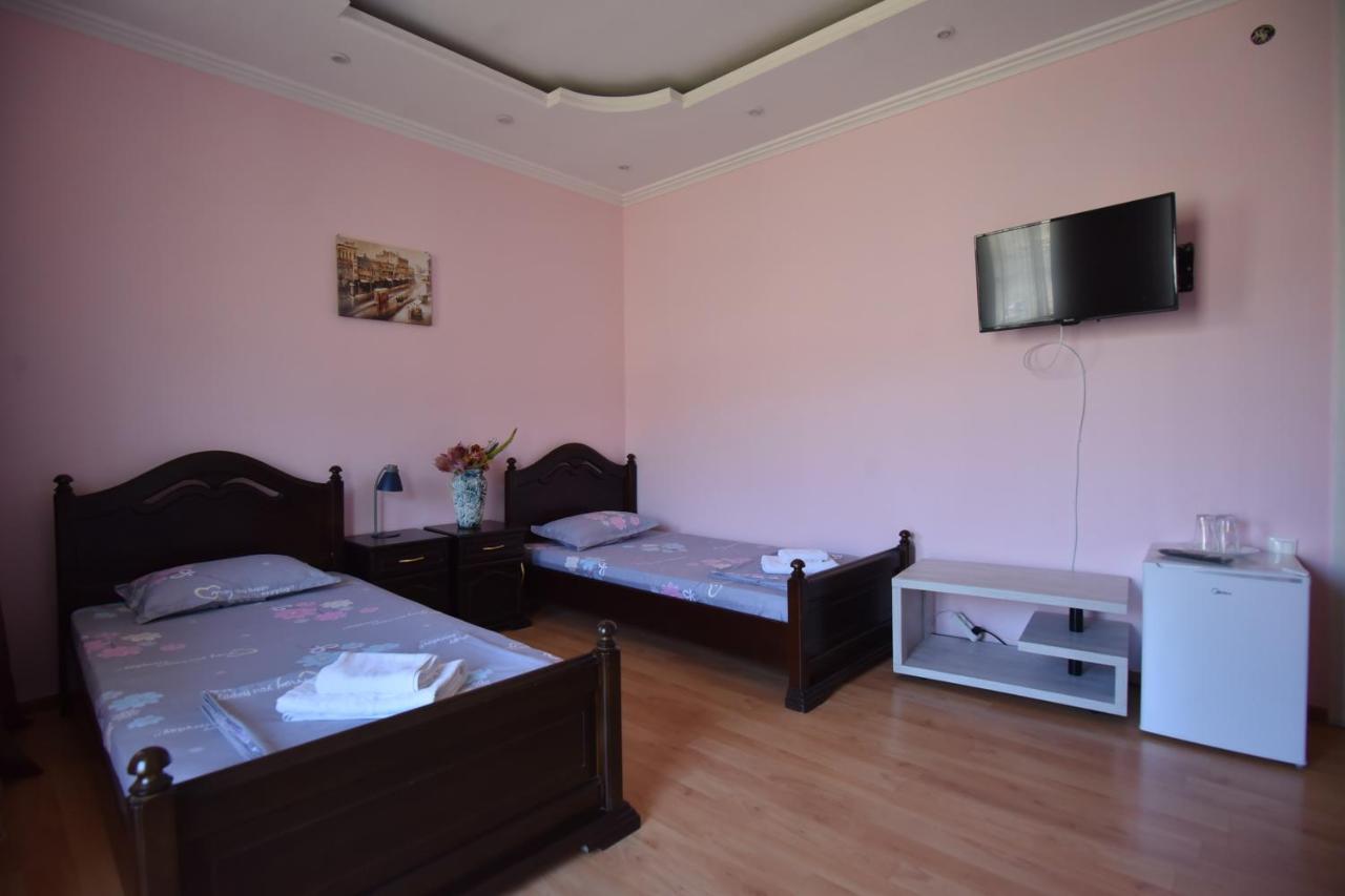 تبليسي Hotel Vake Palace المظهر الخارجي الصورة